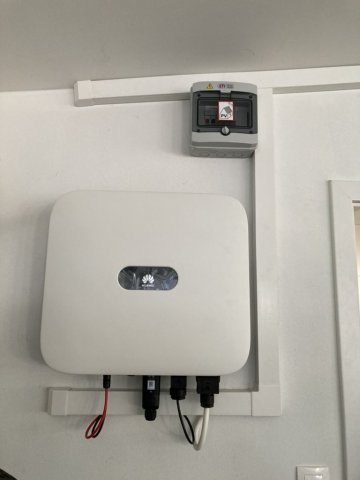 Inštalácia fotovoltickej elektrárne na rodinný dom - Malinovo