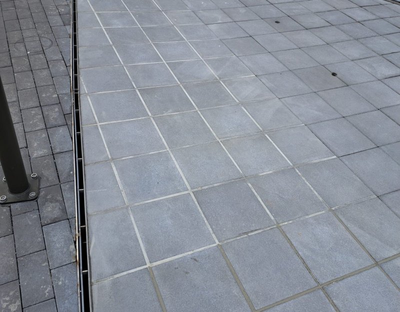 Oprava a renovácia špár na fontáne - SKY PARK Bratislava