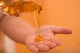 medová masáž -detoksikačná