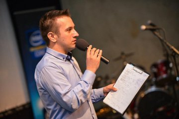 Moderátor na festivale